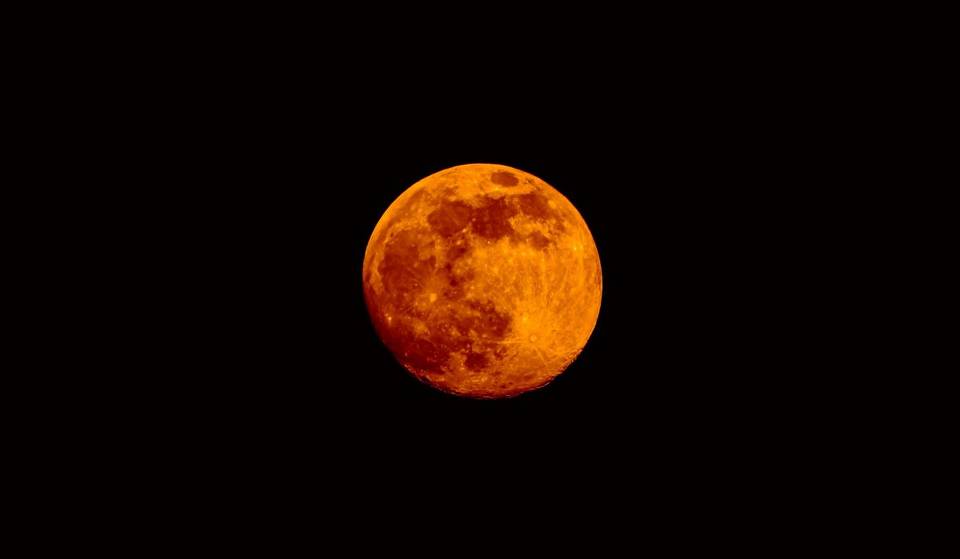 The moon will be red over Montreal on September 7 – it’s the “Blood Moon”!