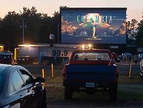 Pop-corn, truck et ciel étoilé: un ciné-parc à l&rsquo;ancienne à 45 minutes de Montréal