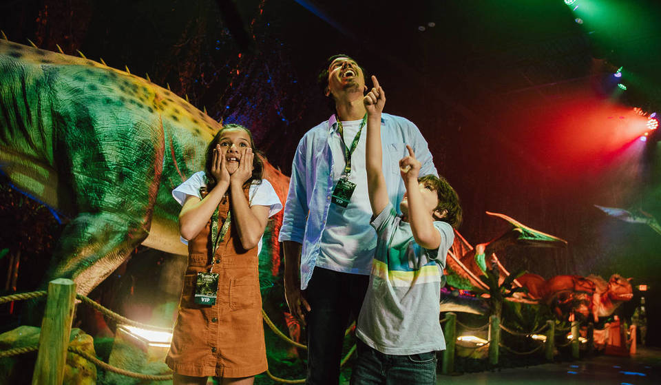 « Une aventure incroyable pour la famille » : l&rsquo;exposition immersive Dinos Alive et ses T-Rex grandeur nature quitte bientôt Montréal