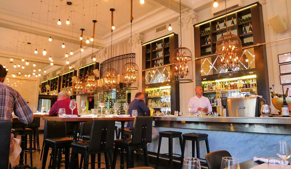 A little piece of Paris in Montreal – and Brasserie 701 has a new ultra-nostalgic menu