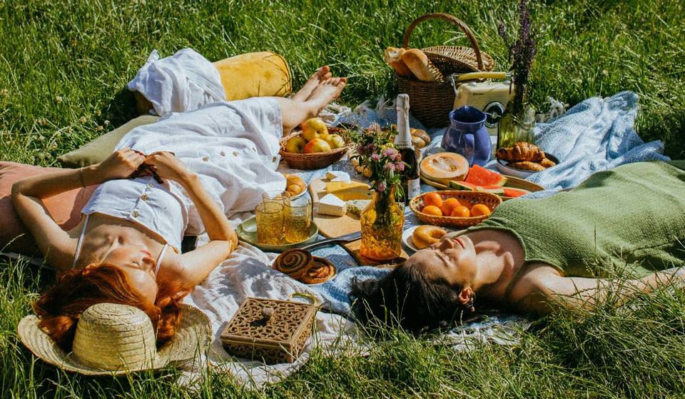 The art of picnicking in Montreal – the perfect sandwich, and the park that goes with it