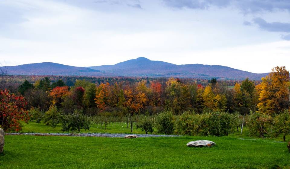 L&rsquo;automne comme dans Gilmore Girls et une dégustation de vin – ce village est seulement à 1h30 de Montréal
