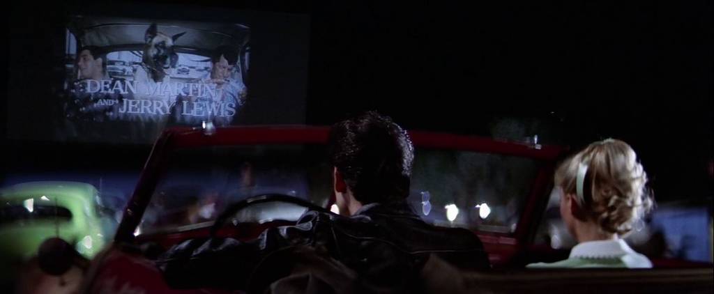 Two free Halloween evenings at an iconic drive-in 45 minutes from Montreal &#8211; for nostalgics, romantics and kids alike.