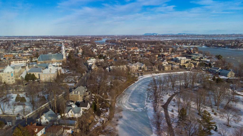 À moins d&rsquo;1h de Montréal – un marché de noël aussi charmant que celui du Vieux-Québec