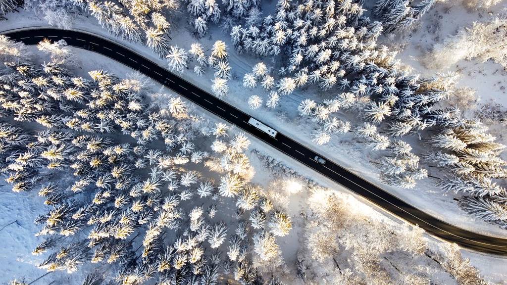 The NANA for skiing – the region’s finest views accessible by bus from Montreal