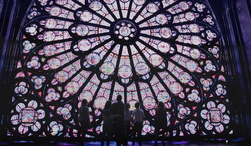 Cette expérience immersive redessine la cathédrale Notre-Dame de Paris — et elle vient d&rsquo;ouvrir ses portes!