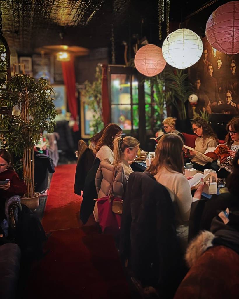 Reading in silence, but all together—Montreal’s silent book club.