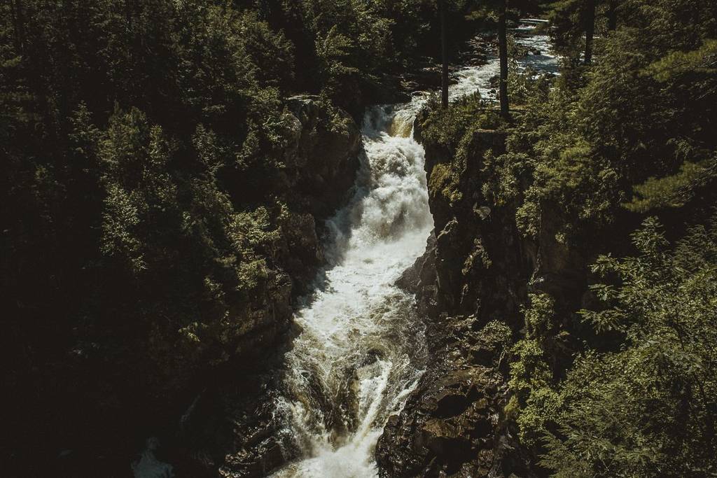 Road-trips – 3 chutes d&rsquo;eau à voir au printemps
