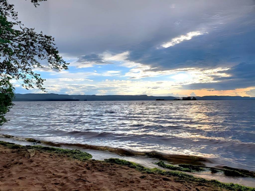 Just 1.5 hours from Montreal—an almost secret hike with a cool lake for swimming at the end