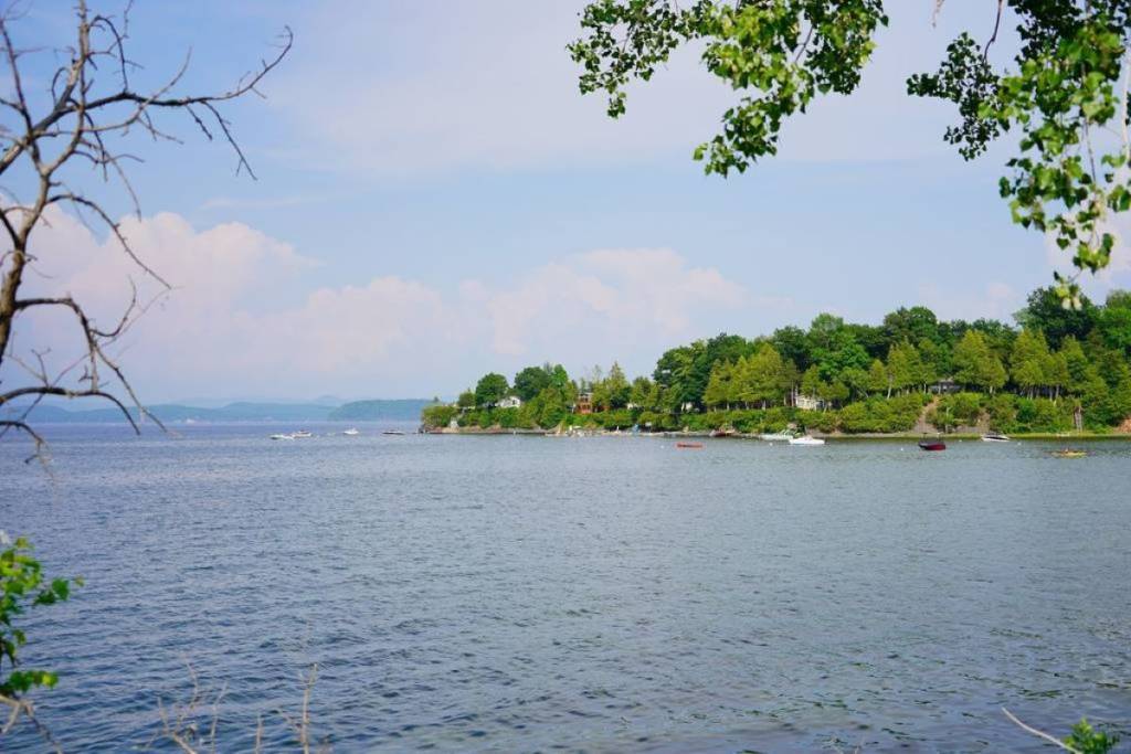 “It’s Quebec’s Little Venice”—just 1 hour and 45 minutes from Montreal, this lakeside village bears the name of the city of a thousand canals and is a vacation destination where you can spend the day with your feet in the water