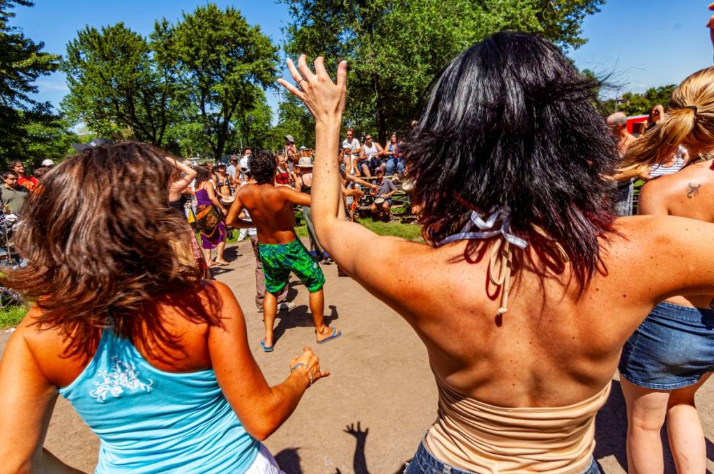 Where can you go to dance and listen to music for free in Montreal this summer?