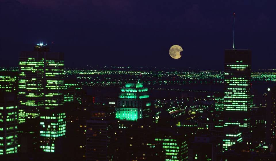 La pleine lune du mois de Juillet est la Lune du Cerf – c&rsquo;est une pleine lune en Verseau elle sera haute dans le ciel de Montréal le 29 Juillet