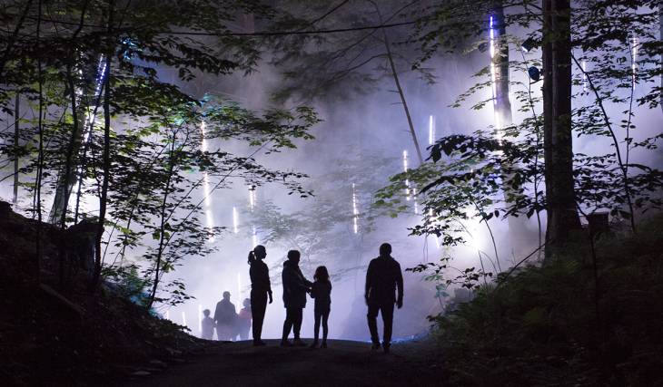 1 hour and 55 minutes from downtown Montreal—a nighttime hike in one of the region’s most beautiful parks this fall