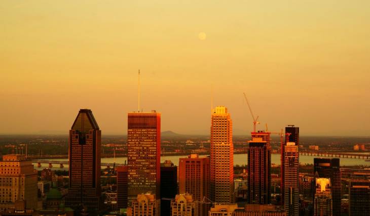 Hunter’s Moon—October’s full moon will be high in the Montreal sky on October 26, 2026