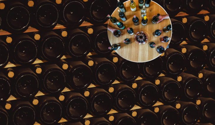En 1921, la SAQ vendait sa première bouteille à Montréal… 105 ans plus tard, la ville accueille le plus grand salon du vin de l’Est du Canada et 2 autres événements viticoles à ne pas manquer
