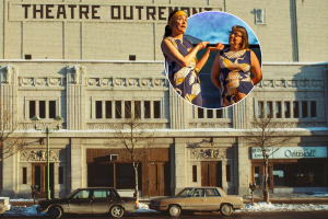 97 ans d’histoire, 786 sièges feutrés et l’élégance d’Outremont : quand l’un des plus beaux théâtres d’époque de la métropole montréalaise sert de miroir à nos angoisses face à l’IA