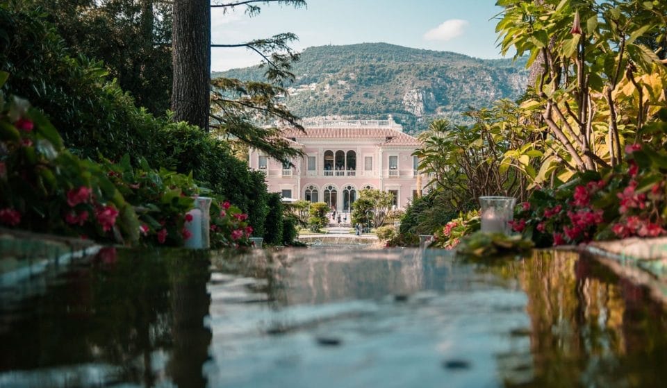 Immobilier : 3 villes de Côte-d&rsquo;Azur composent le podium des villes les plus chères de France