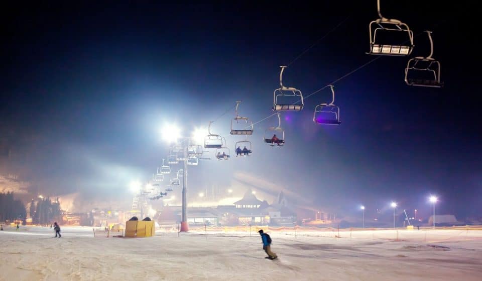 Auron : la station de ski ouvre une piste éclairée pour skier de nuit !