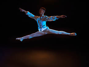 Le ballet immersif qui transforme Nice : chorégraphie sublime, lumière féérique et émotions garanties avec Ballet of Lights