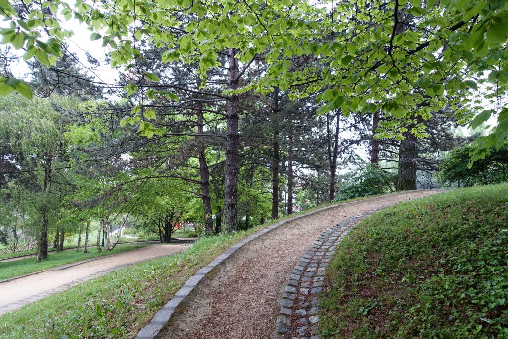 Le Parc Brassens un véritable trésor méconnu de la capitale