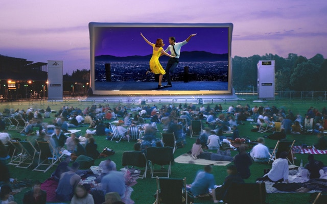 Le cinéma en plein air de La Villette revient ! - Paris Secret - Cinéma En Plein Air à La Villette