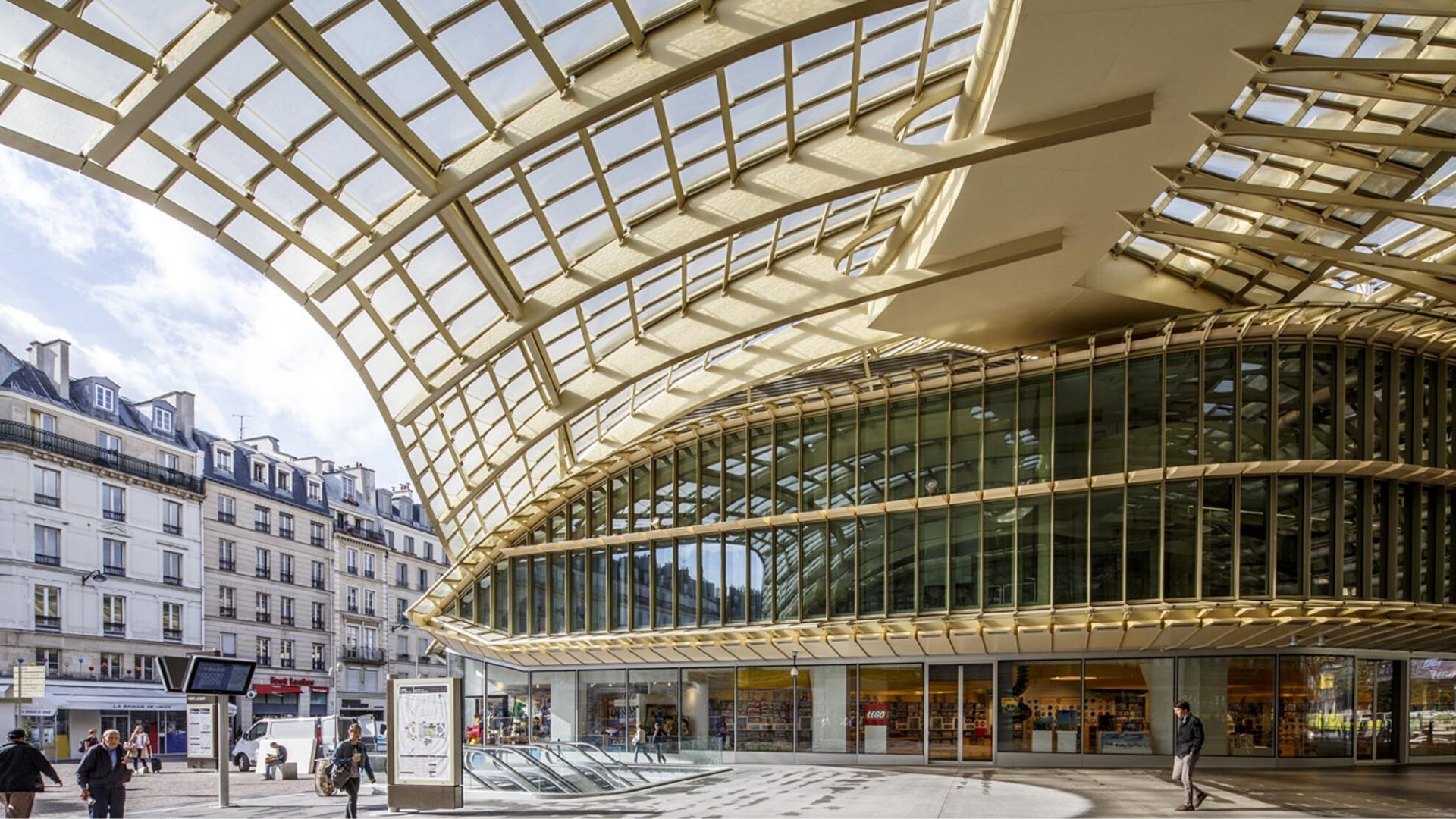 Le Forum des Halles rouvre dès aujourd'hui ! Paris Secret