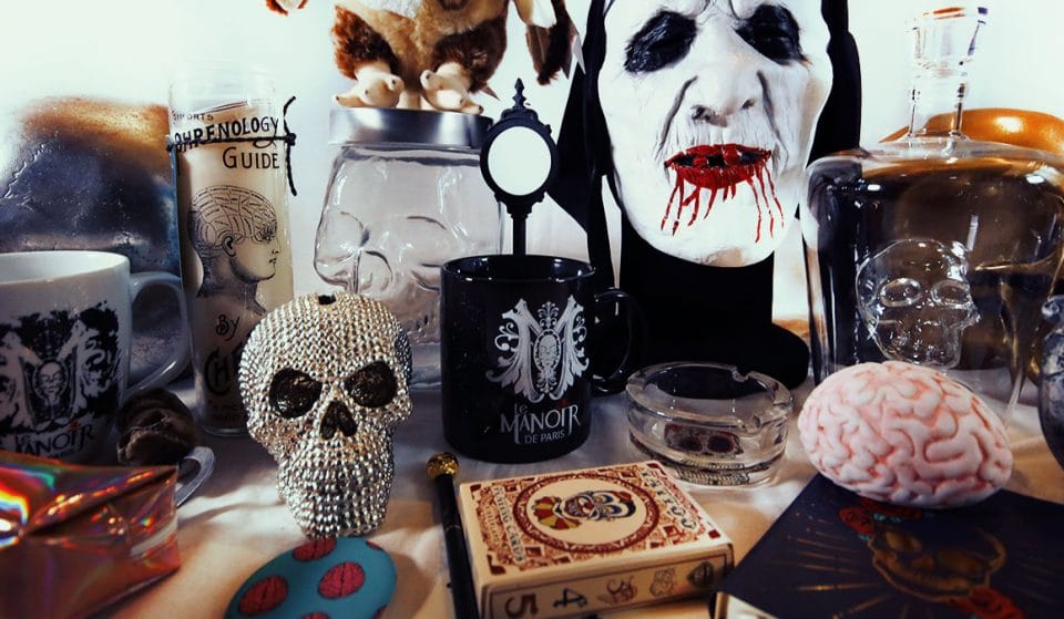 Le Manoir de Paris dévoile sa boutique en ligne et tease un événement extraordinaire pour Halloween 2021 !