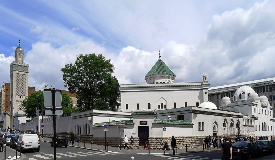 Solidarité : La Grande Mosquée de Paris offre des sandwiches gratuits aux étudiants en difficulté !