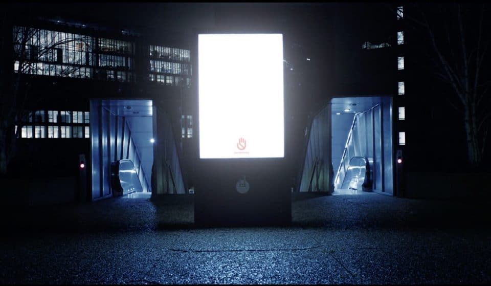 « Nuit Sans Peur » 300 panneaux lumineux installés à Paris pour sécuriser les rues la nuit !