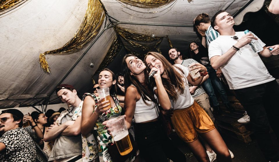 Paillettes Pompettes : une soirée disco-house avec un big Karaoké ce week-end à Paris !