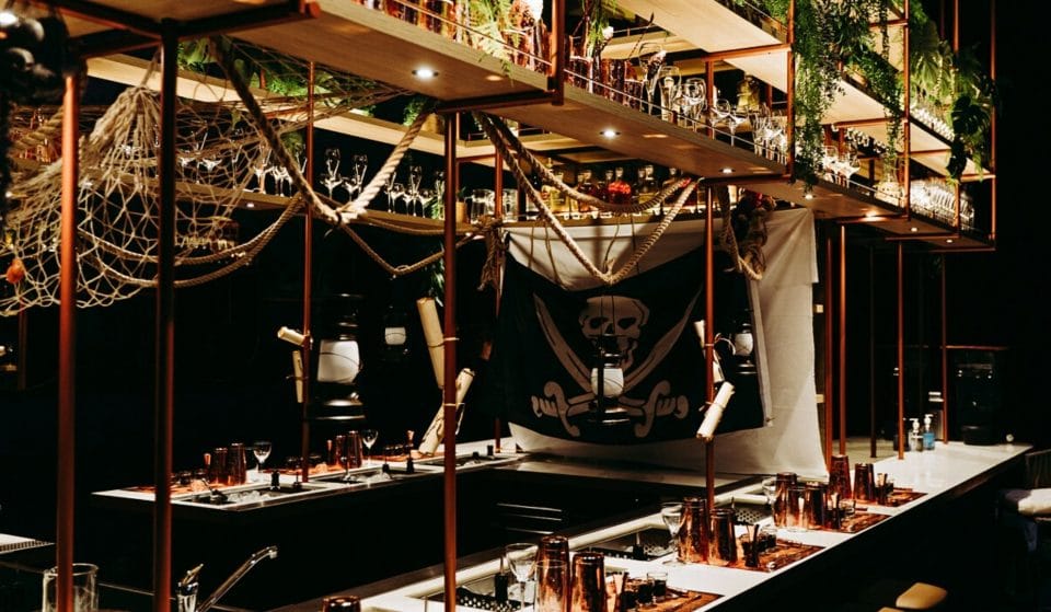 Masterclass El Draque, une expérience cocktails immersive dans une ambiance bateau pirate à Paris !