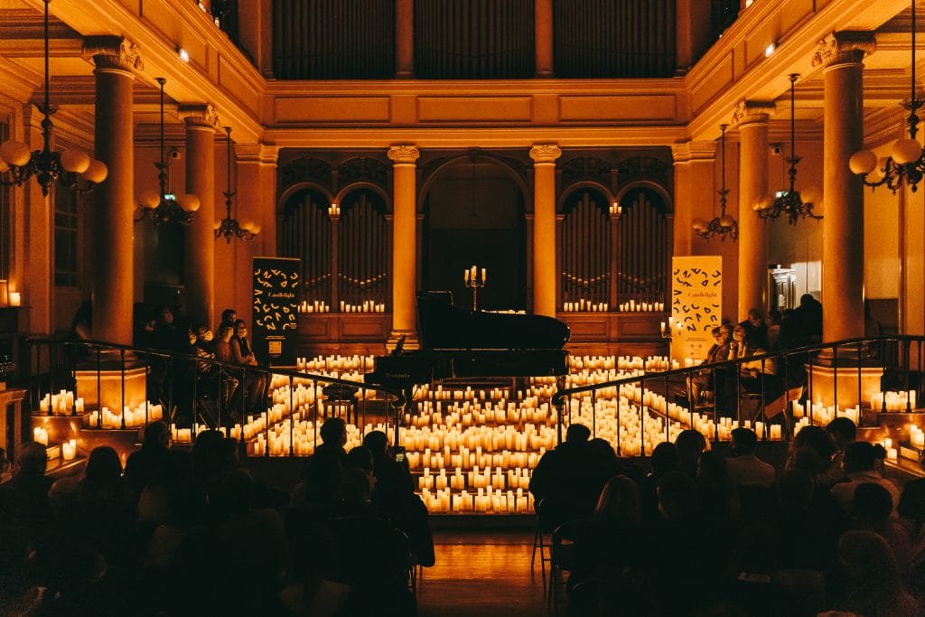 Candlelight illumine les plus beaux morceaux de Yann Tiersen au piano