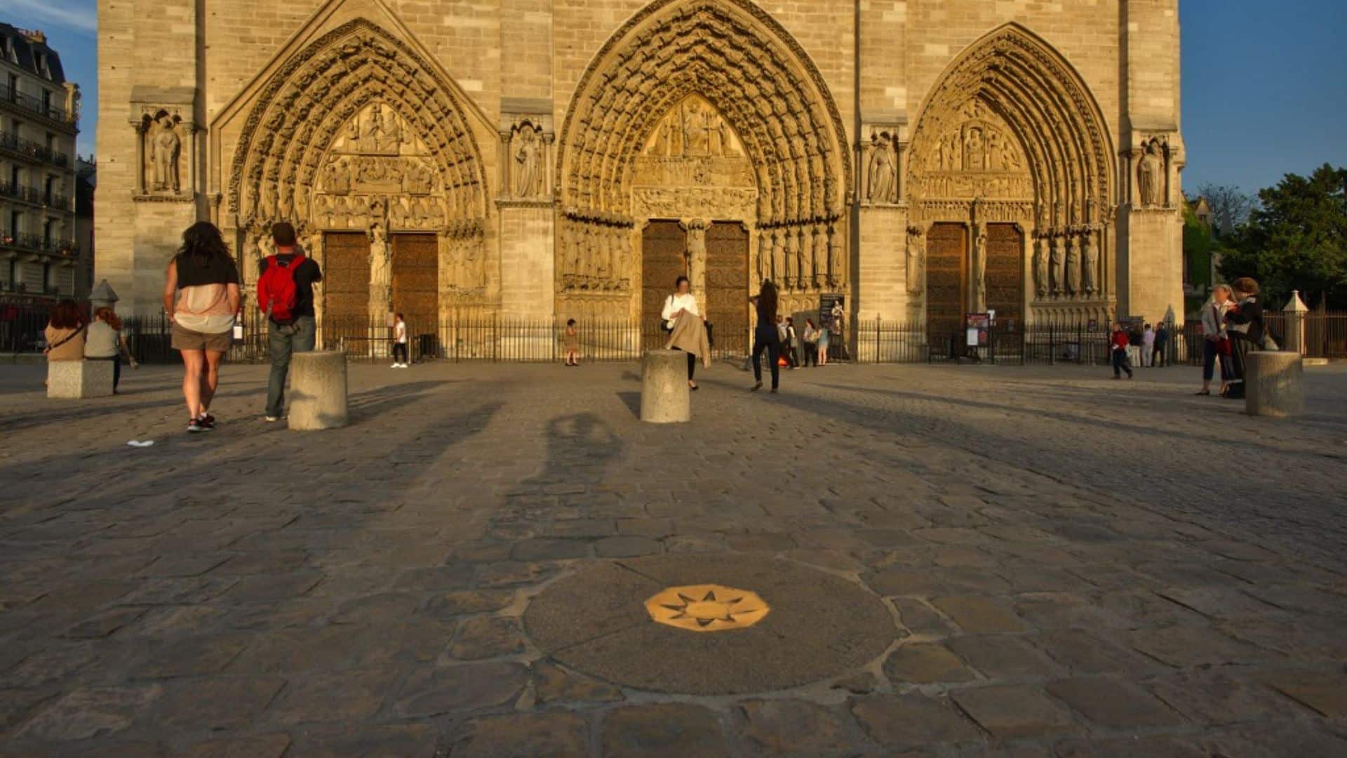 Pourquoi Notre Dame Est Le Point Z ro Des Routes Fran aises Paris 