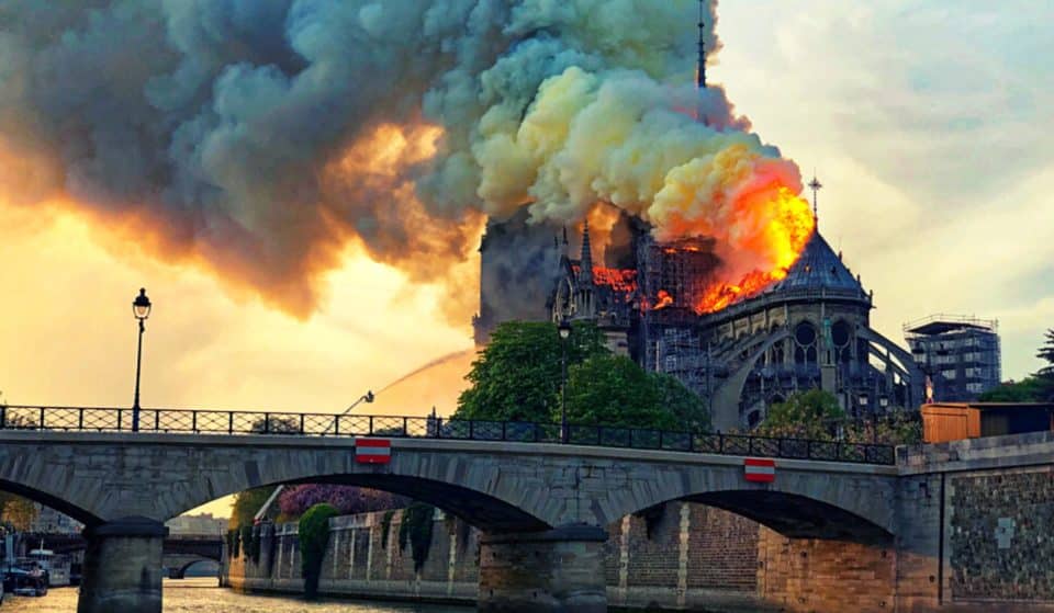 Notre-Dame : une série sur l&rsquo;incendie de la cathédrale vient de sortir sur Netflix