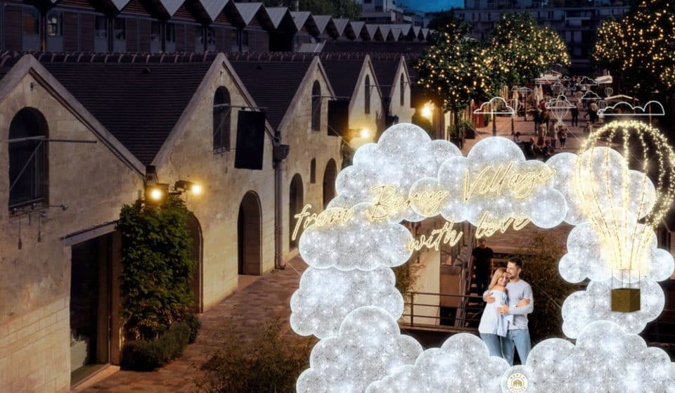 Montgolfières et nuages scintillants : le « Noël en plein ciel » féérique de Bercy Village !