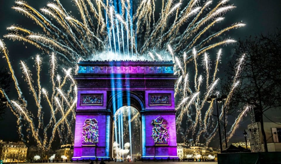 Nouvel an 2023 aux Champs-Elysées : feu d&rsquo;artifice et vidéo mapping sur l&rsquo;Arc de Triomphe !