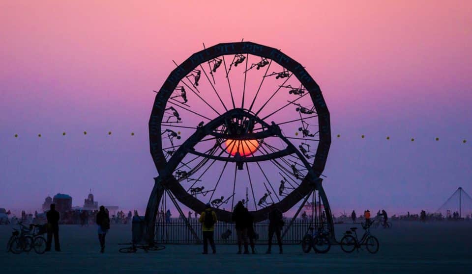 Burning Man : une œuvre d&rsquo;art de 12 mètres de haut en provenance du festival va être exposée à Paris !