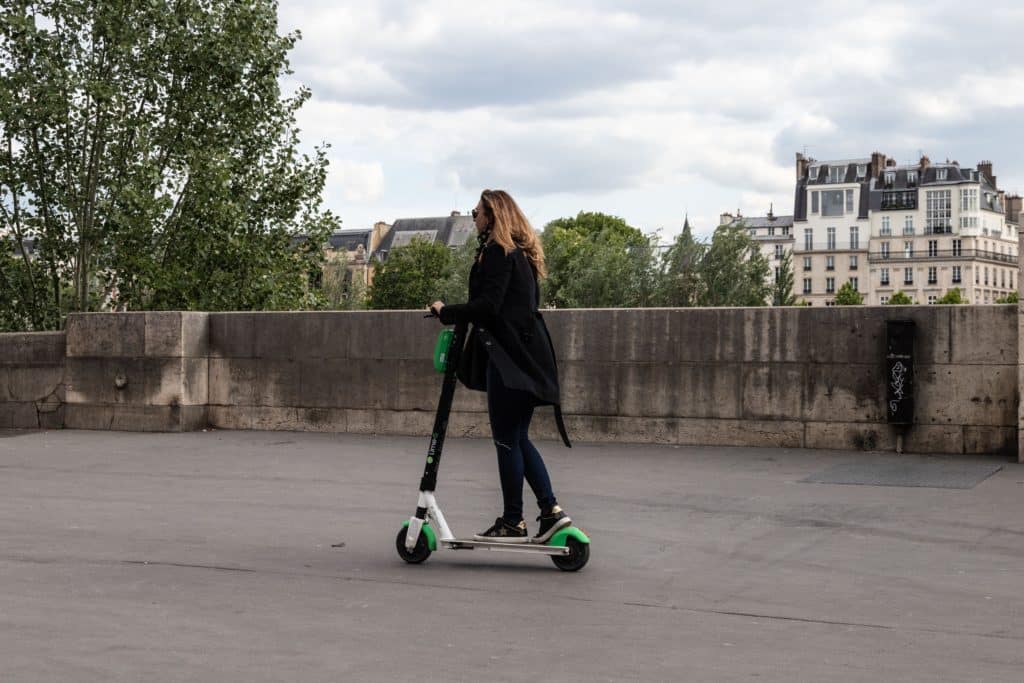 Monopattini a Parigi