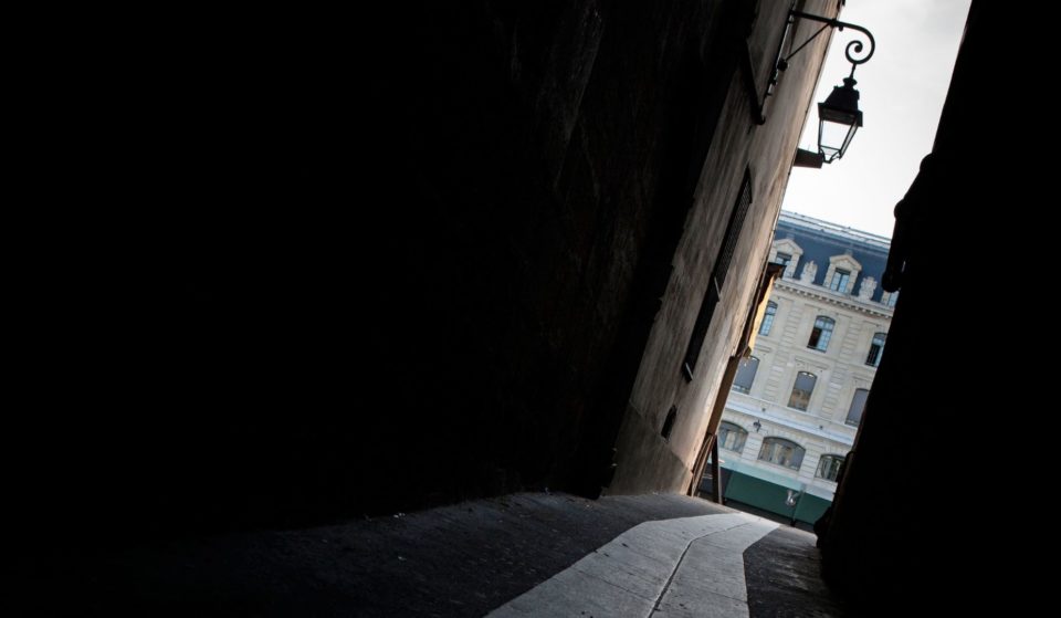Quelle est la rue la plus étroite de Paris ?