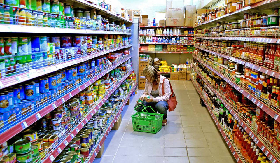 Do you use your meal vouchers at the supermarket? Here are all the items you can actually buy with them