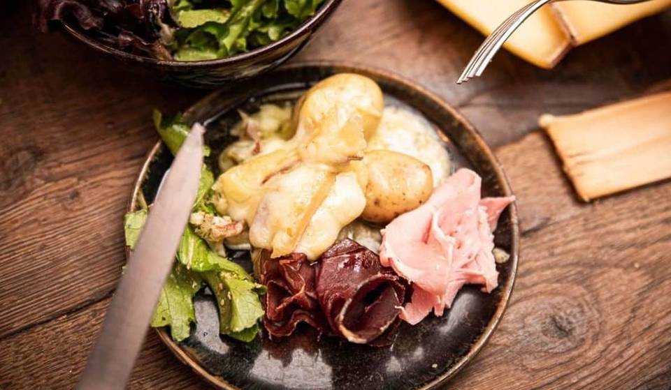 Un restaurant étoilé parisien organise de délicieuses soirées raclette !