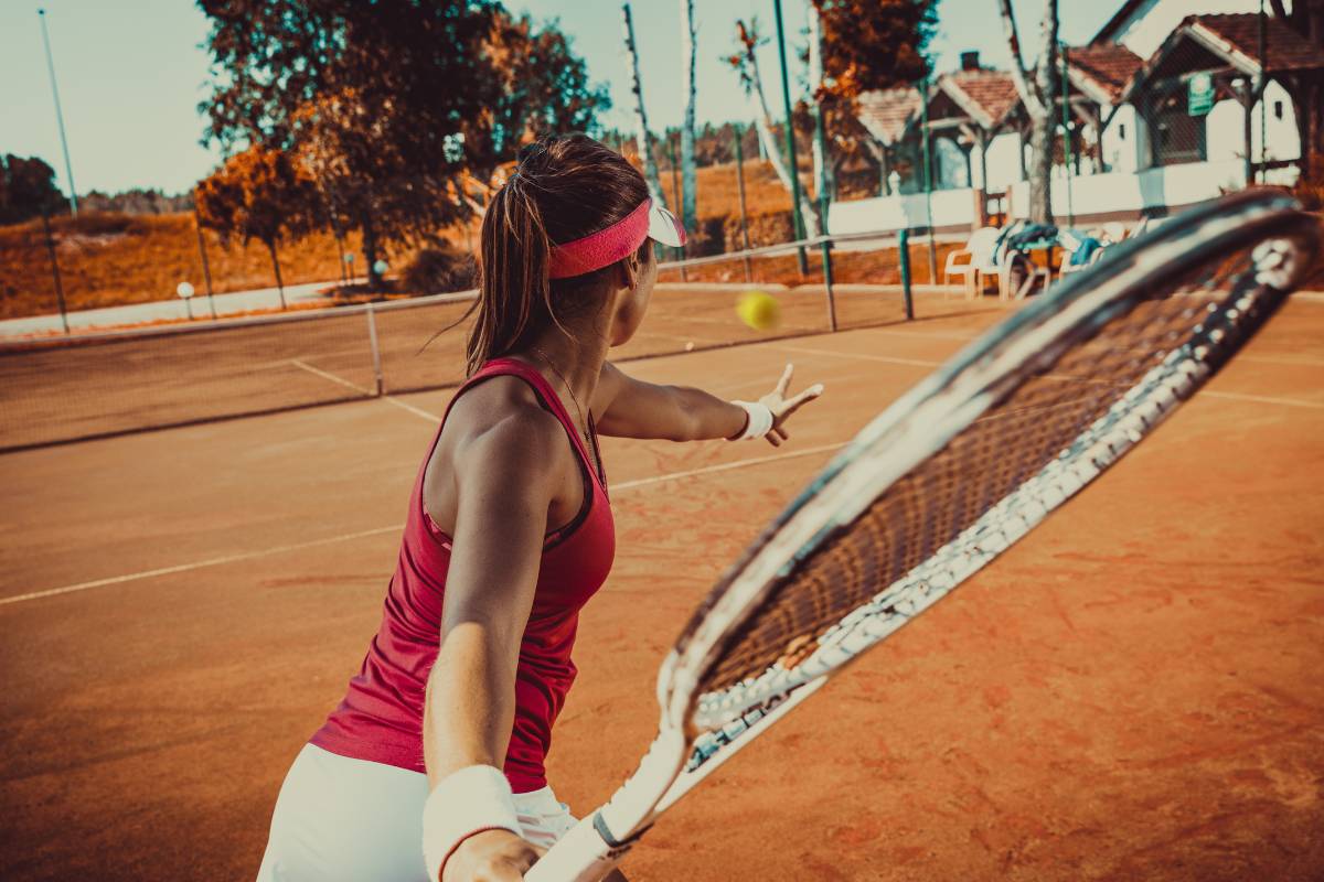 Découvrez les meilleurs clubs de tennis à Paris pour vous exercer