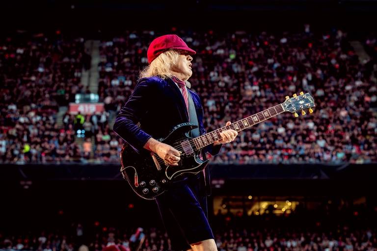 AC/DC déjà de retour à Paris pour un concert électrique