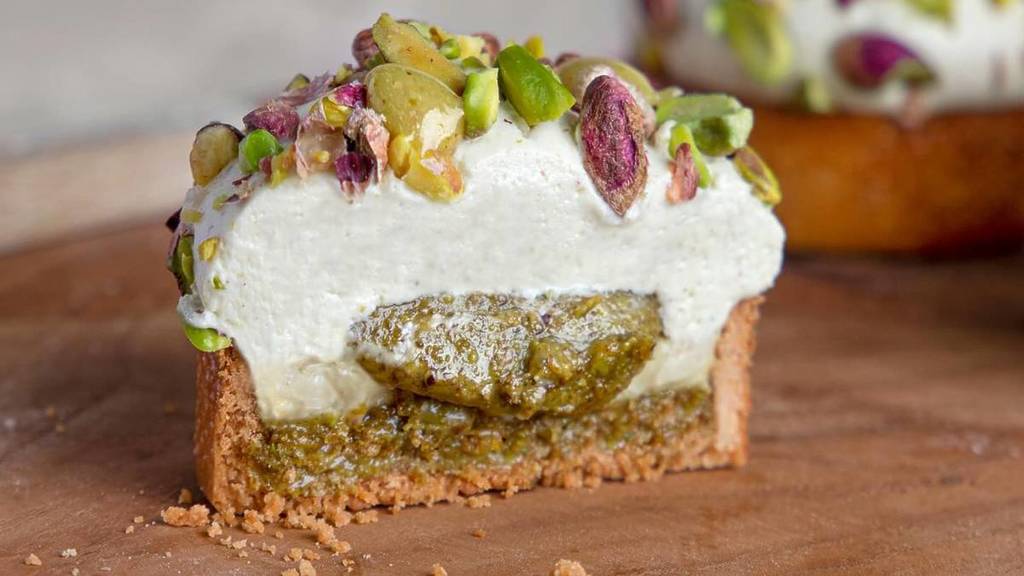 Ce run vous emmène à la découverte de 5 pâtisseries incontournables de Paris, avec Nike