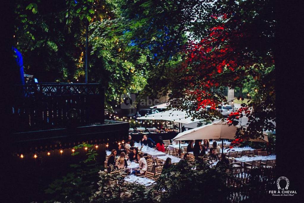 guinguette cachée Paris