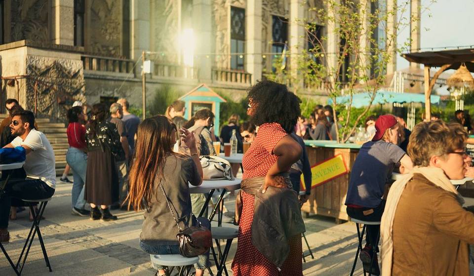 Poisson Lune, the ephemeral terrace at the Palais de la Porte Dorée is back &#8211; and with a program worthy of a festival!