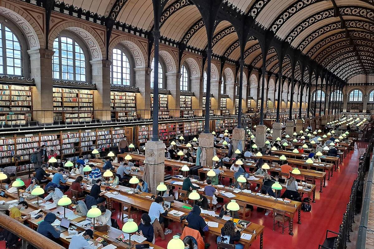 In August Discover The Craziest Free Library In Paris