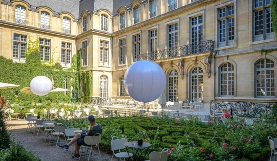 Een meeslepend spel, een glitterbar, bijzondere rondleidingen en dj-sets in de tuinen: het Musée Carnavalet viert zijn 160-jarig bestaan met een grote, 100% gratis avondopening in oktober