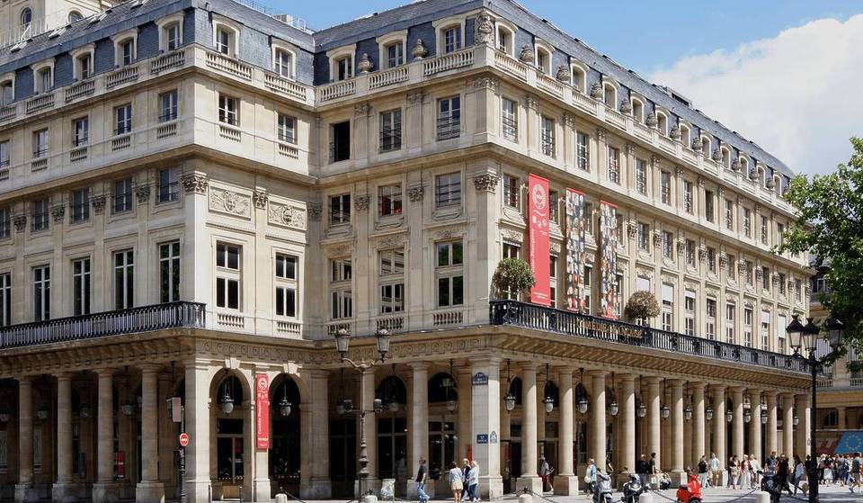 Fondée en 1680 par Louis XIV, cette institution culturelle parisienne reste la plus grande référence du théâtre en France – et vous pouvez la visiter exceptionnellement le temps d’un week end en septembre