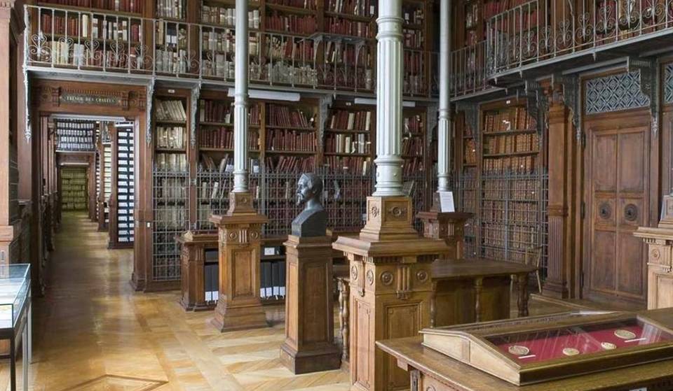 Dit historische en intrigerende museum onthult zijn schatten tijdens een uitzonderlijk weekend – het bevat enkele van de belangrijkste documenten uit de geschiedenis van Frankrijk.